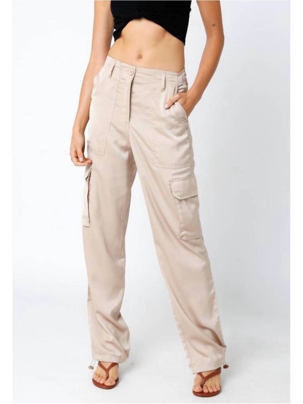 Olivaceous Beige Wide-Leg Cargo Pants